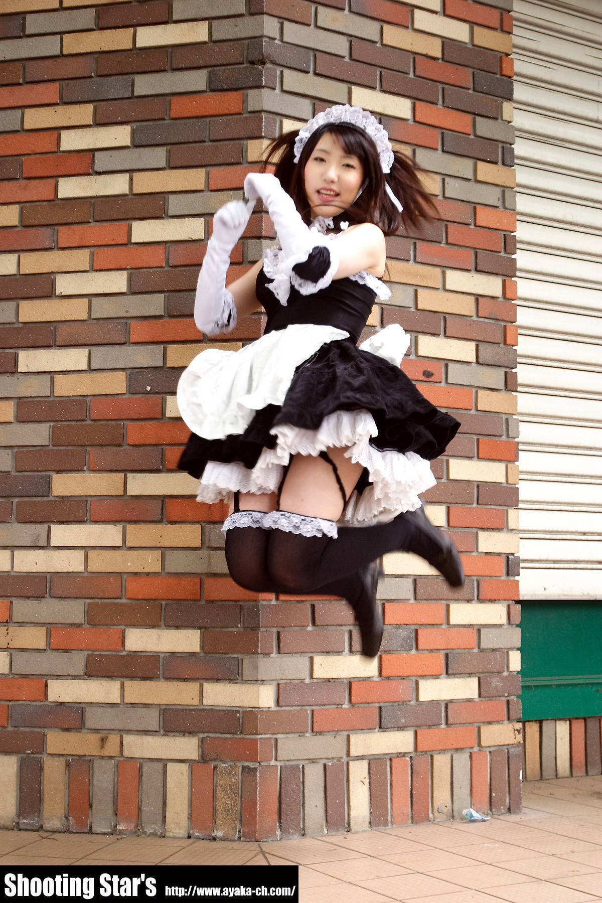 [Cosplay]  Sexy Maid with big boobs
